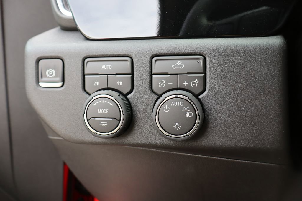 New 2026 Chevrolet Silverado 1500 LT image 13