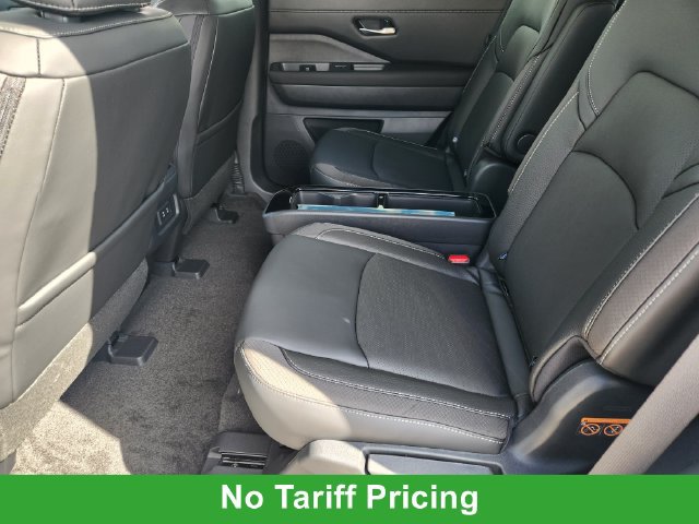 New 2026 Nissan Pathfinder SL FWD image 20