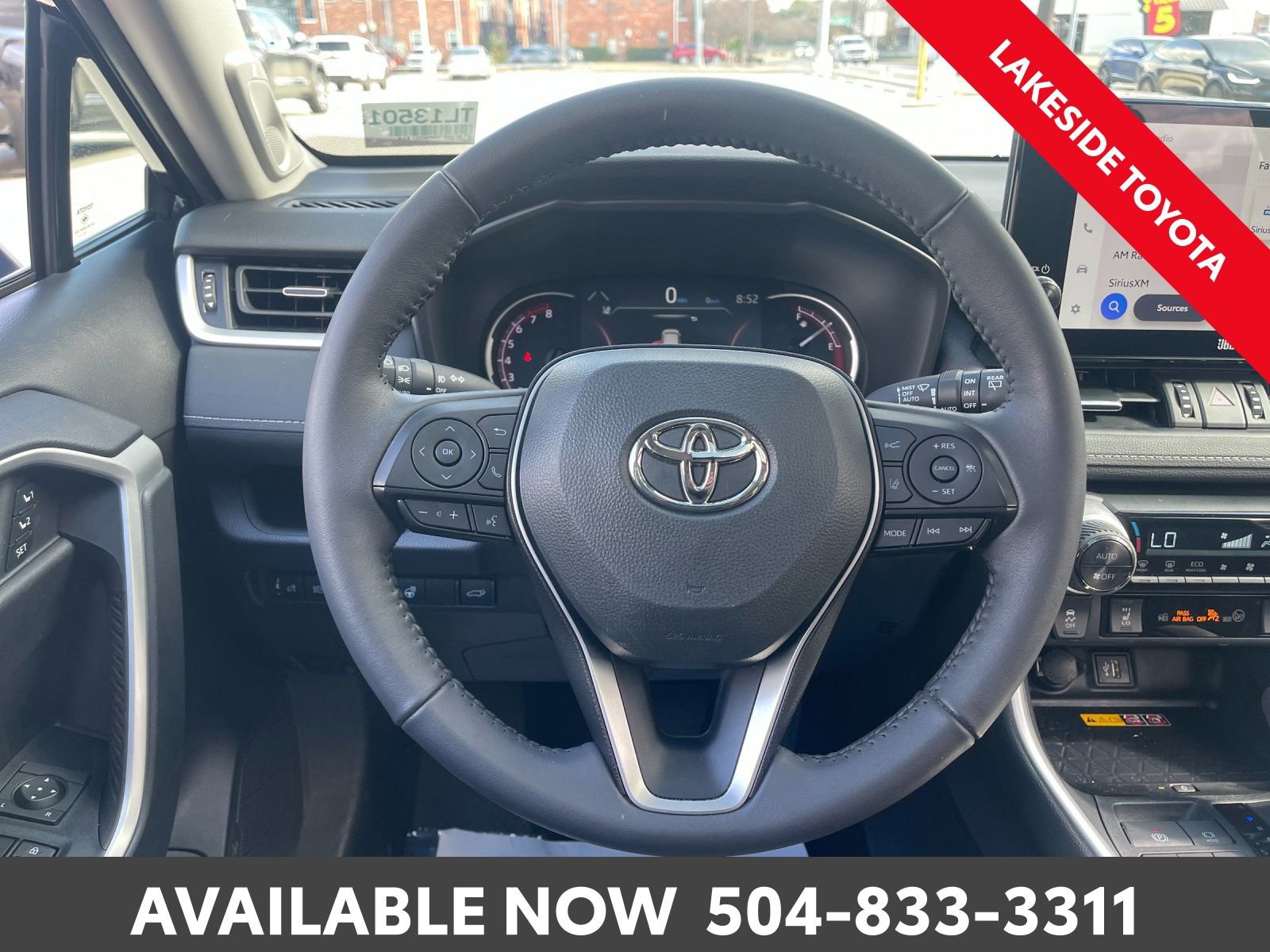 Used 2023 Toyota RAV4 XLE Premium image 23