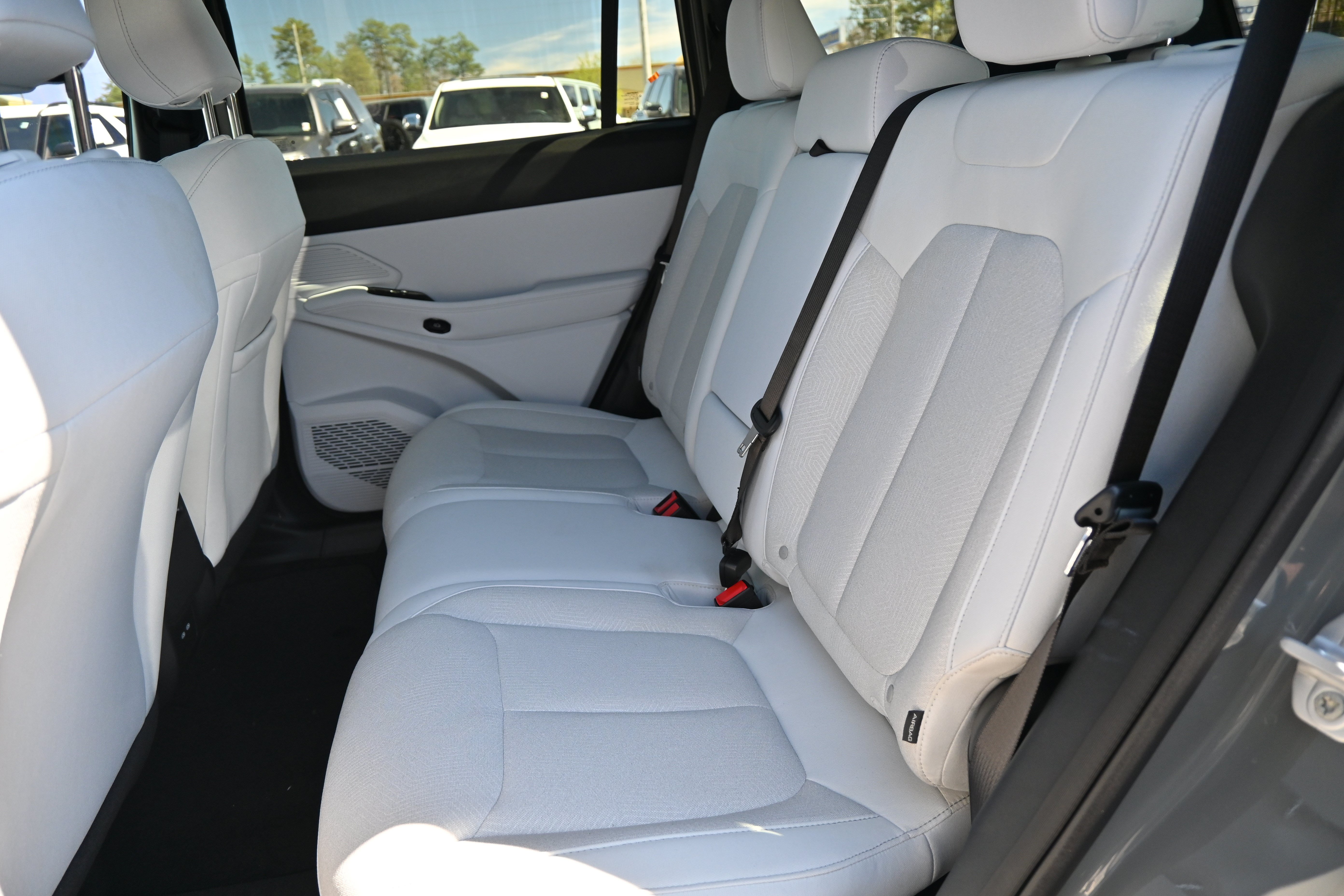 New 2026 Jeep Cherokee Laredo AWD/4WD image 31