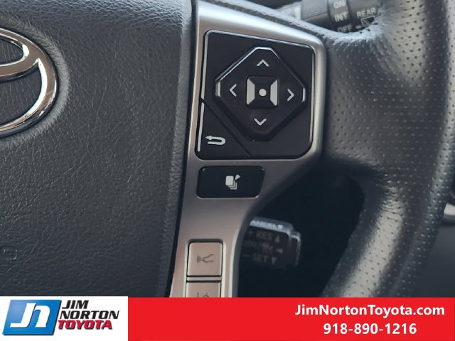 Used 2023 Toyota 4Runner Limited AWD/4WD image 30