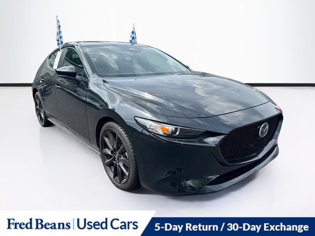 Used 2024 MAZDA MAZDA3 s FWD image 1