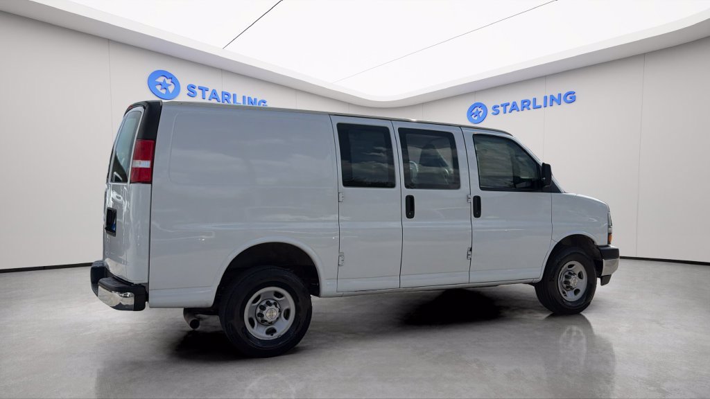 Used 2024 Chevrolet Express 2500 w/ Driver Convenience Package RWD image 10