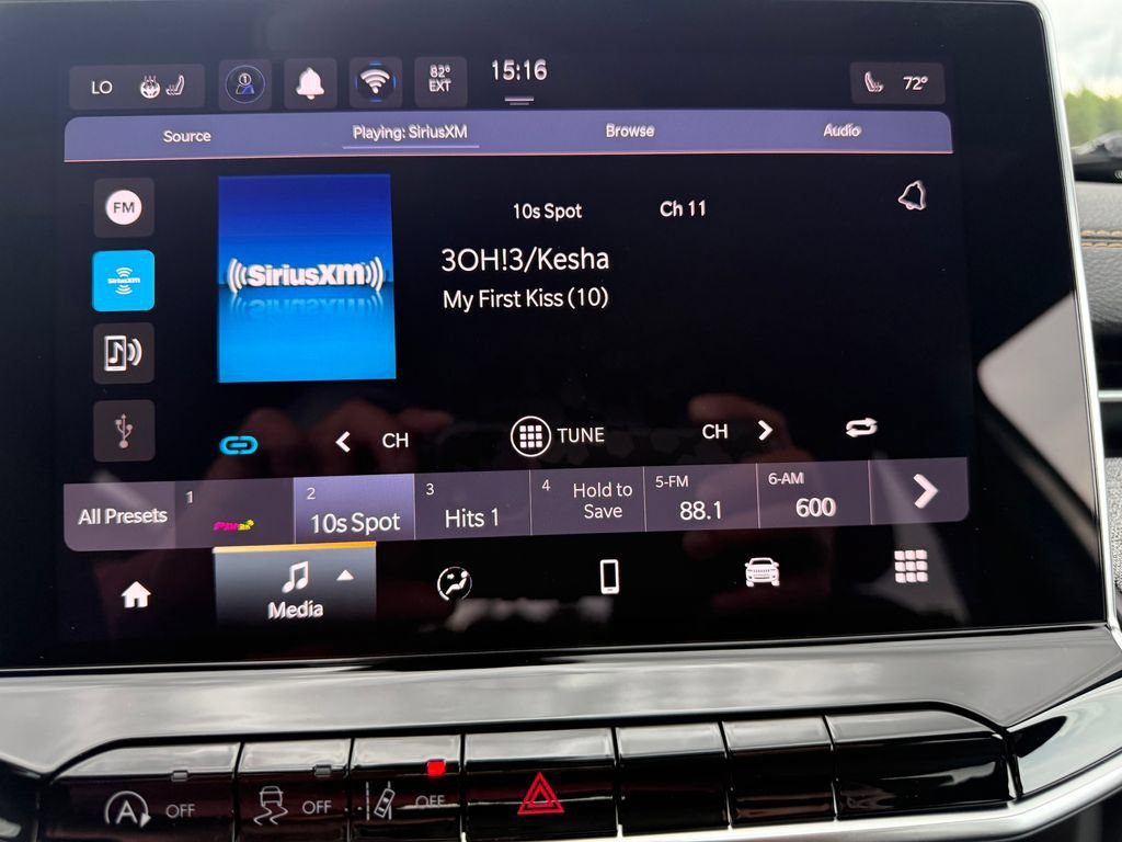 New 2026 Jeep Compass Latitude AWD/4WD image 12