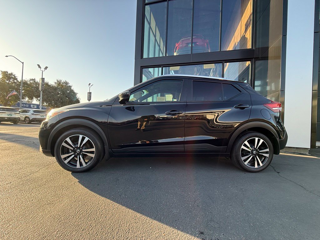 Used 2020 Nissan Kicks SV FWD image 6