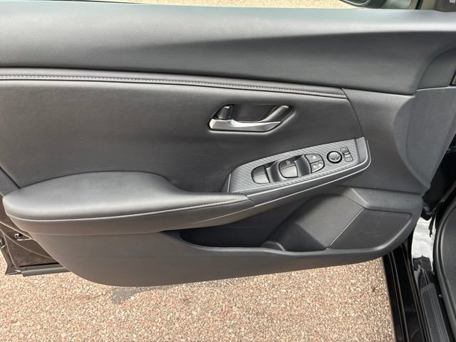Used 2025 Nissan Sentra SV w/ All-Weather Package FWD image 15