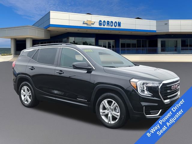 Used 2022 GMC Terrain SLE w/ Driver Convenience Package image 7