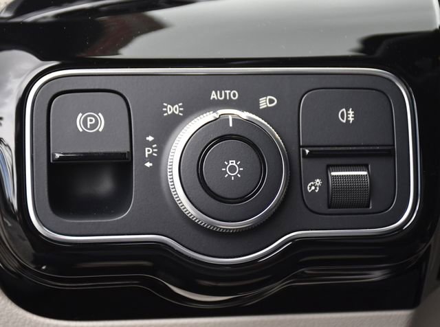 Used 2022 Mercedes-Benz A 220 image 22