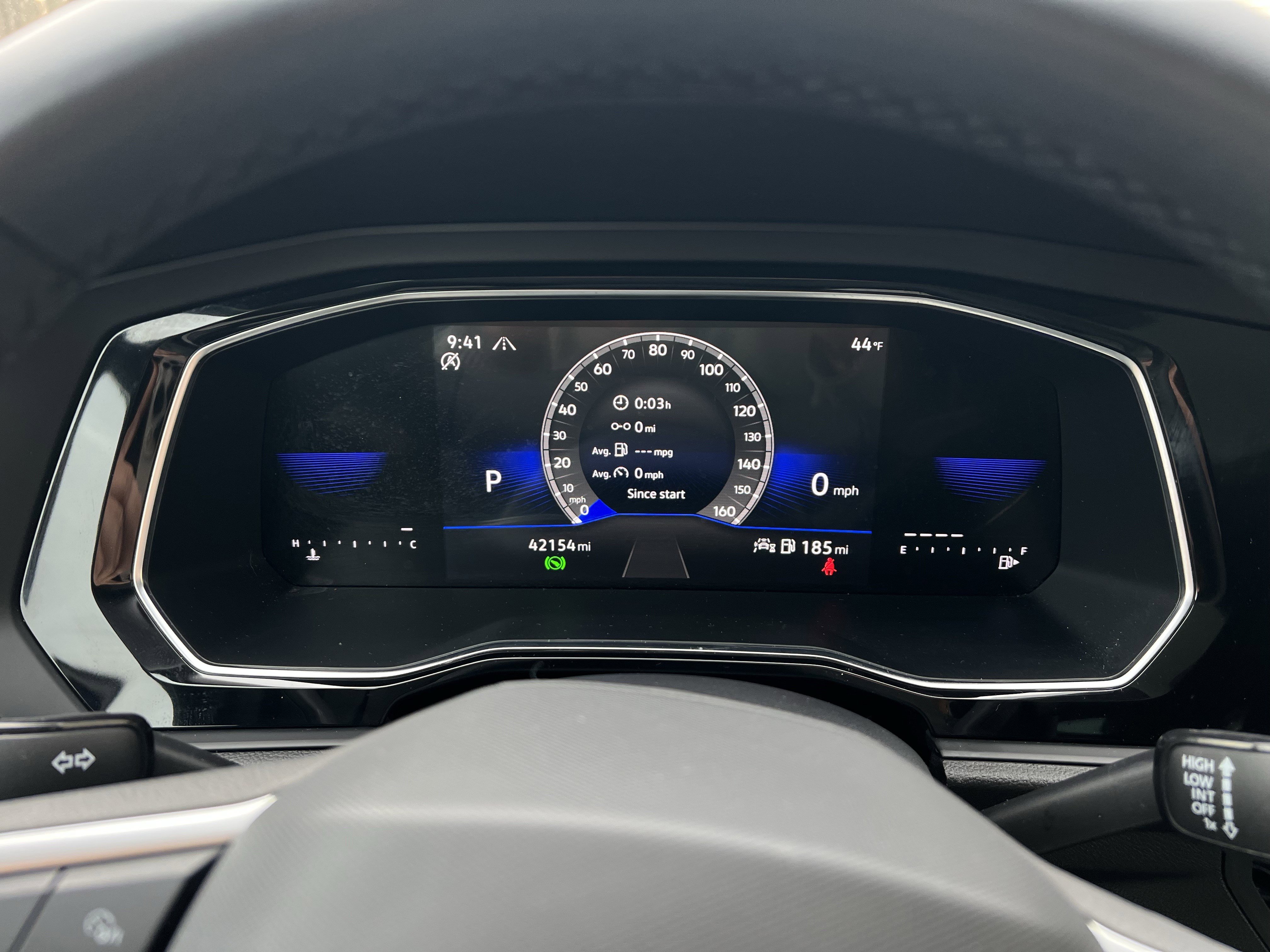 Used 2024 Volkswagen Jetta SE w/ Panoramic Sunroof Package image 21