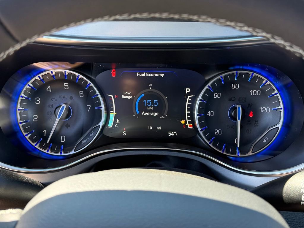 New 2026 Chrysler Pacifica Limited AWD/4WD image 11