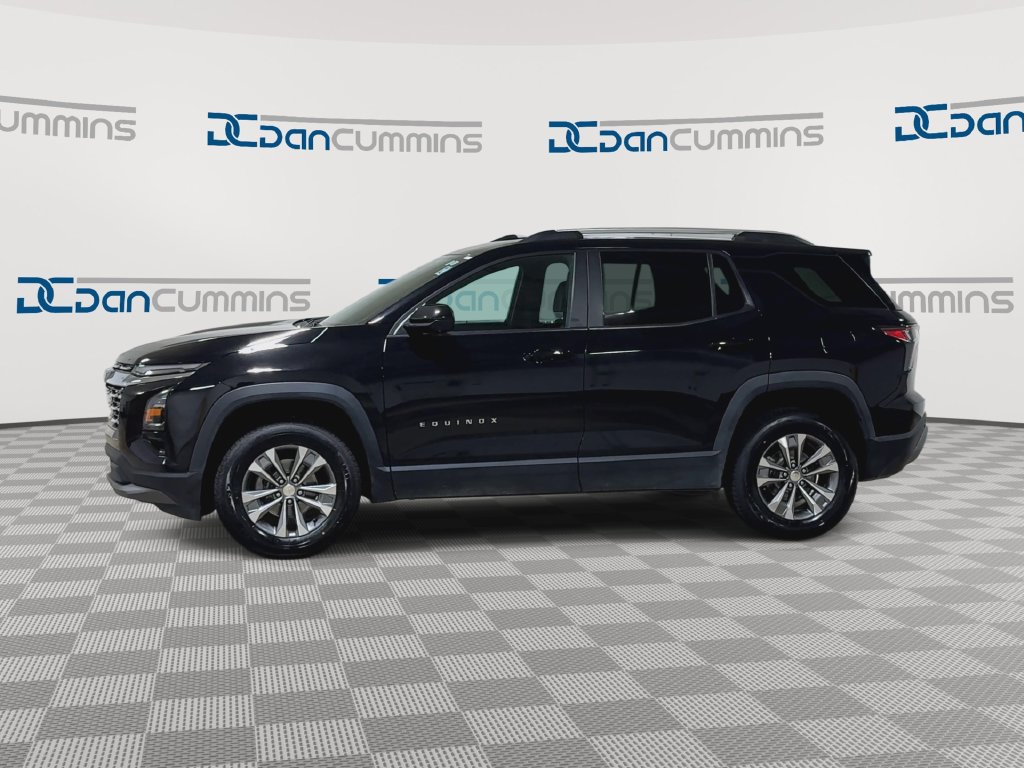 Used 2025 Chevrolet Equinox LT w/ Convenience Package II FWD image 6