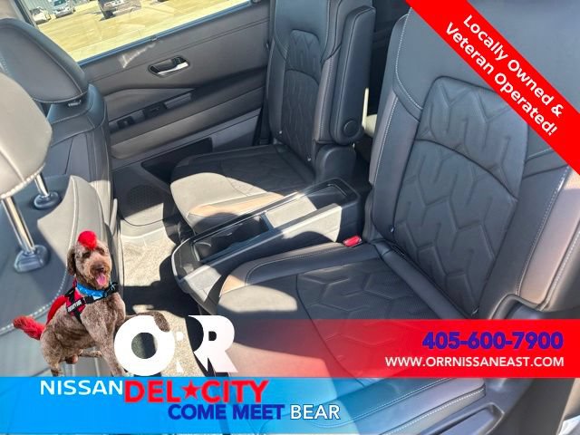 New 2026 Nissan Pathfinder Platinum AWD/4WD image 12