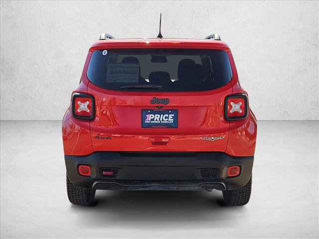 Used 2019 Jeep Renegade Trailhawk w/ UConnect 8.4 Nav Group AWD/4WD image 7