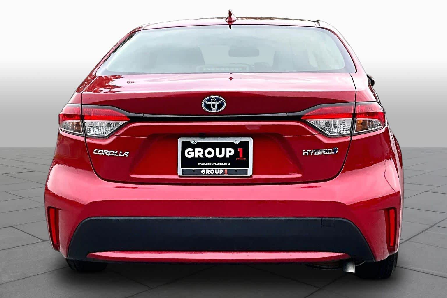 Used 2021 Toyota Corolla LE FWD image 5