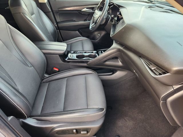 Used 2023 Buick Envision Essence image 14