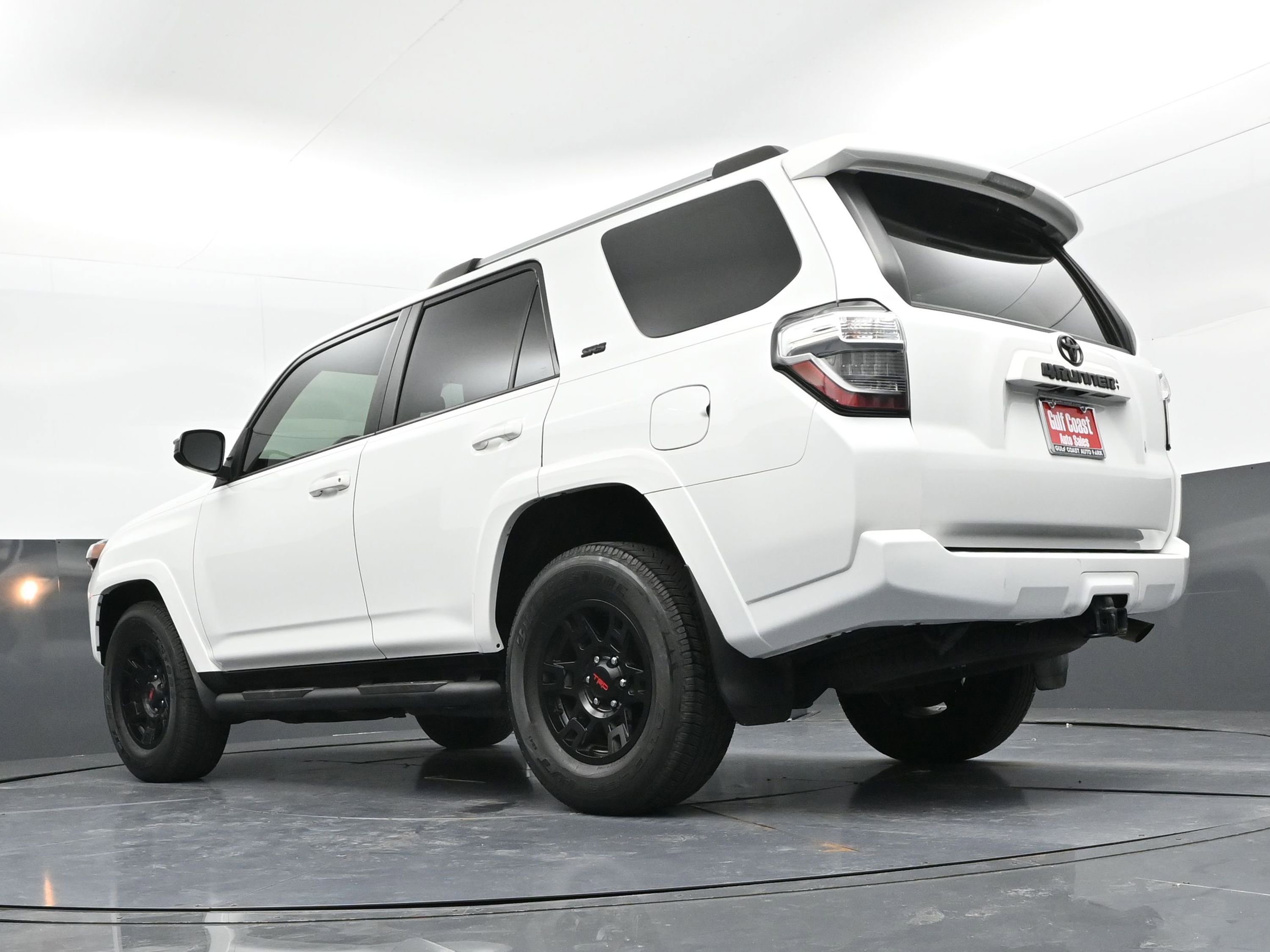 Certified 2023 Toyota 4Runner SR5 image 31