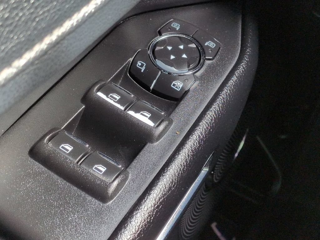 Used 2020 Ford Expedition XLT w/ Equipment Group 202A RWD image 23