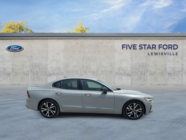 Used 2024 Volvo S60 B5 Core FWD image 9