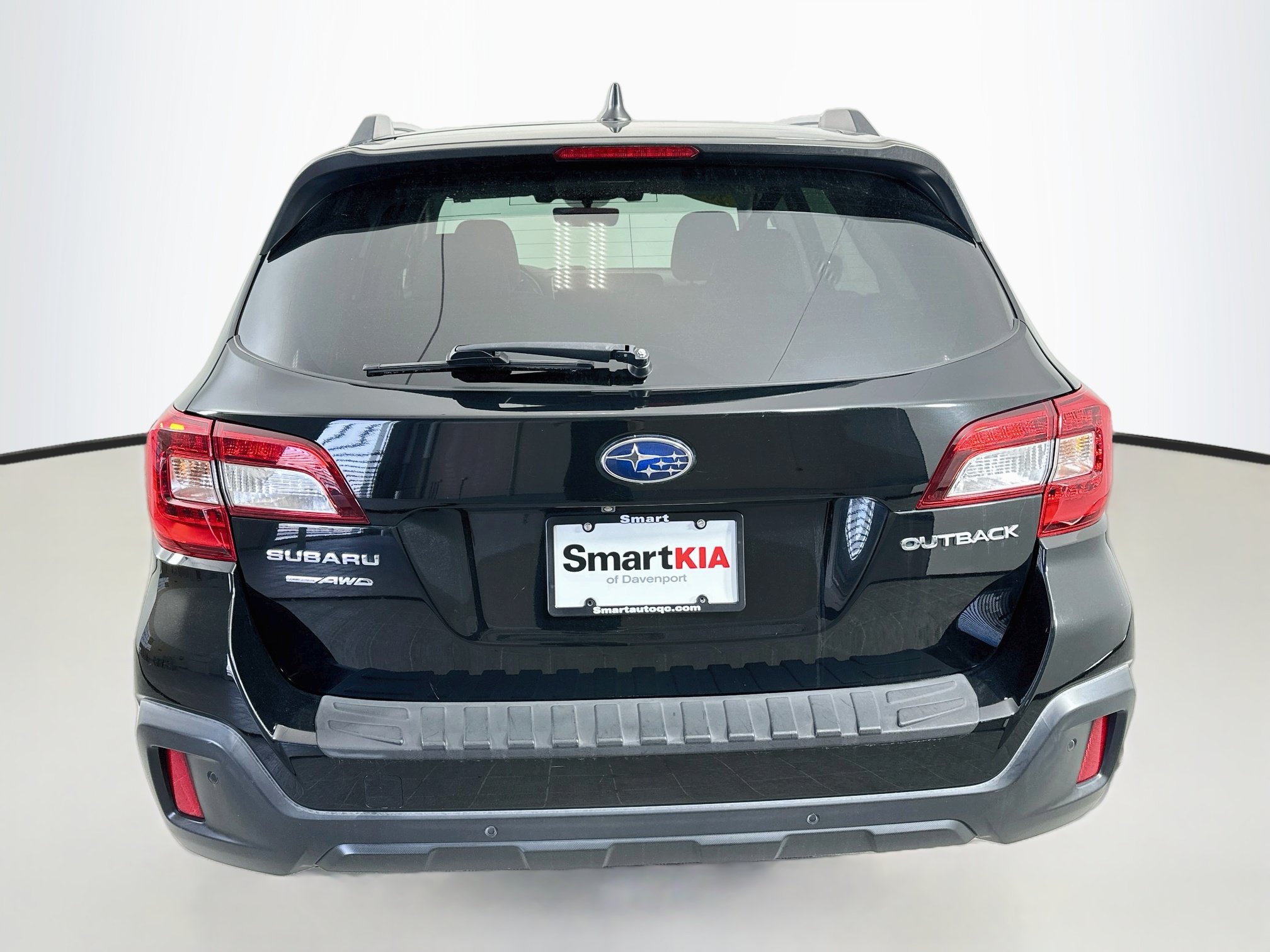 Used 2019 Subaru Outback 2.5i Touring w/ Popular Package #3A AWD/4WD image 6