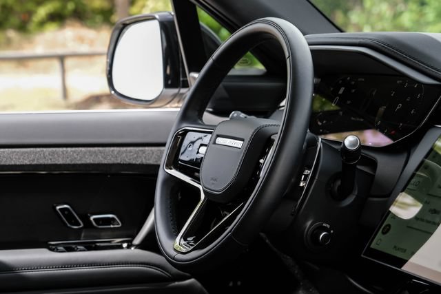 Used 2024 Land Rover Range Rover Sport Dynamic SE AWD/4WD image 19