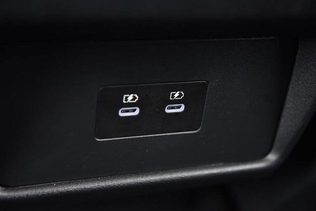 Certified 2025 Nissan Rogue SV image 23