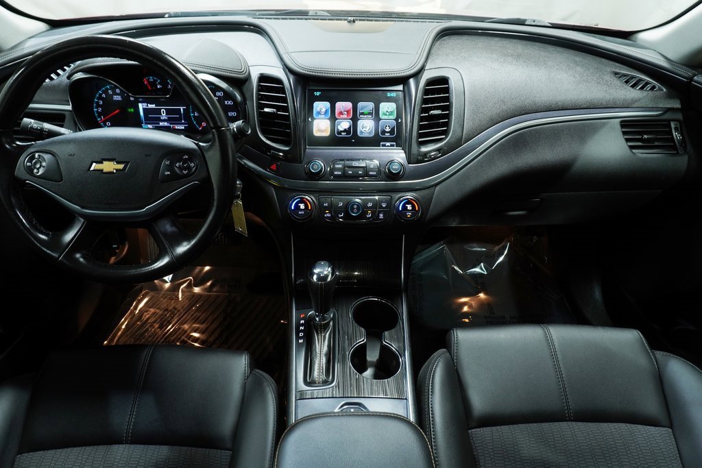 Used 2017 Chevrolet Impala LT image 14