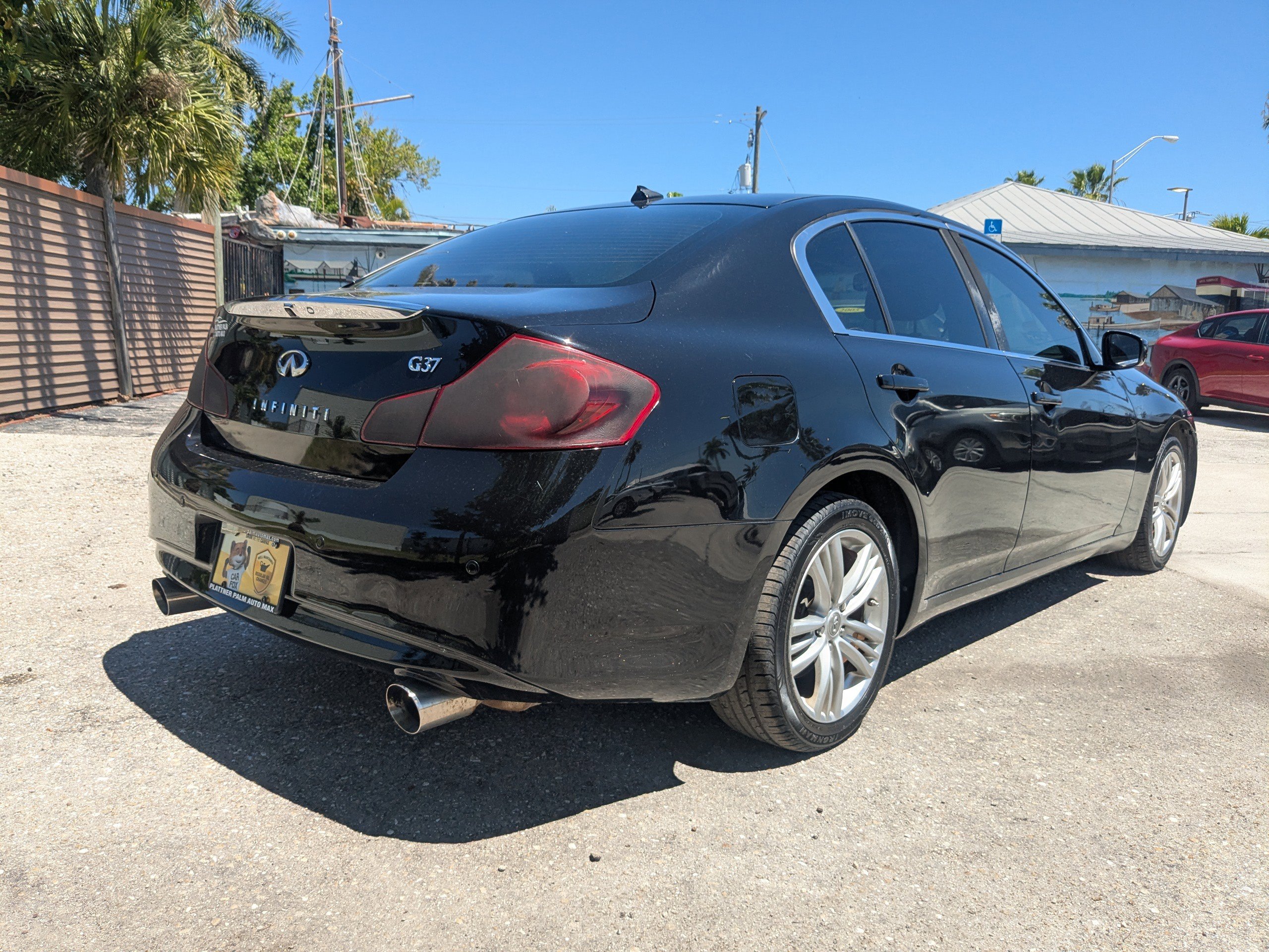 Used 2012 INFINITI G37 Journey w/ Premium Pkg RWD image 4