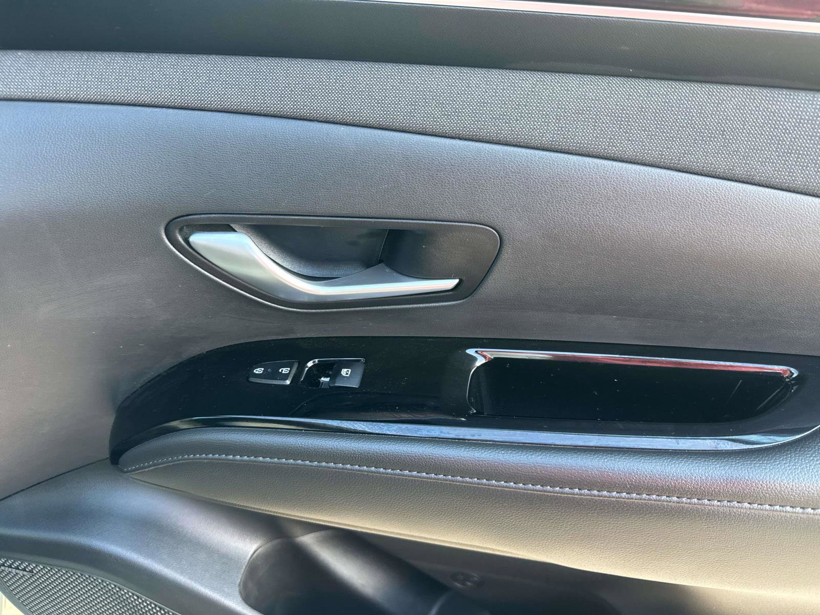 Used 2023 Hyundai Santa Cruz Limited image 13