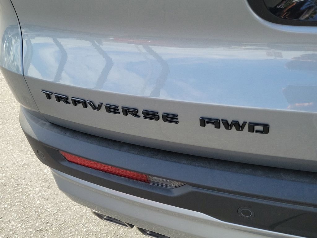 New 2026 Chevrolet Traverse Z71 w/ Enhanced Driving Package AWD/4WD image 22