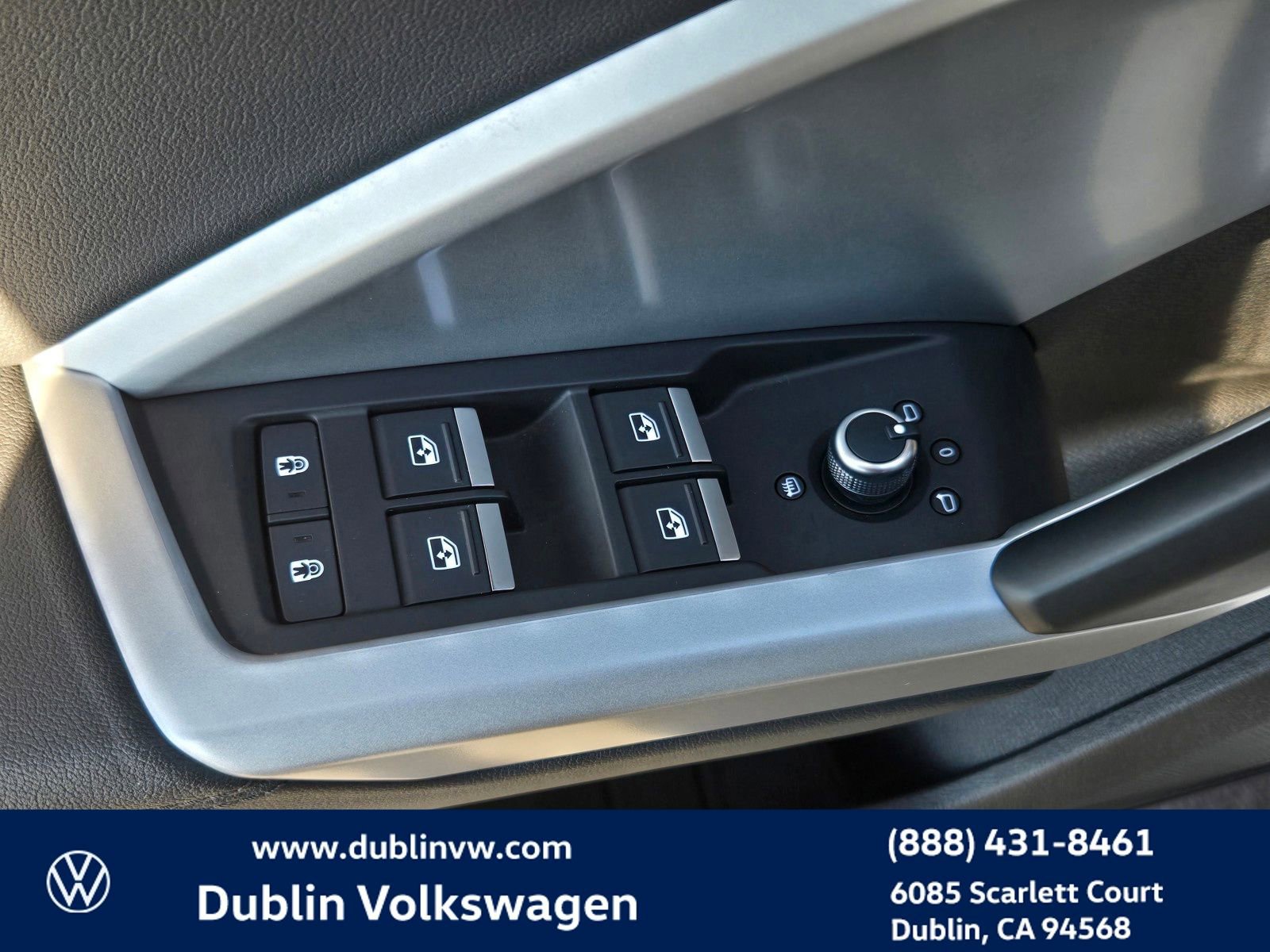 Used 2023 Audi Q3 2.0T Premium image 10