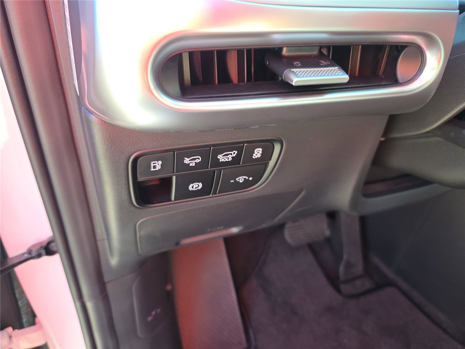 New 2026 Hyundai Ioniq 9 SEL image 12