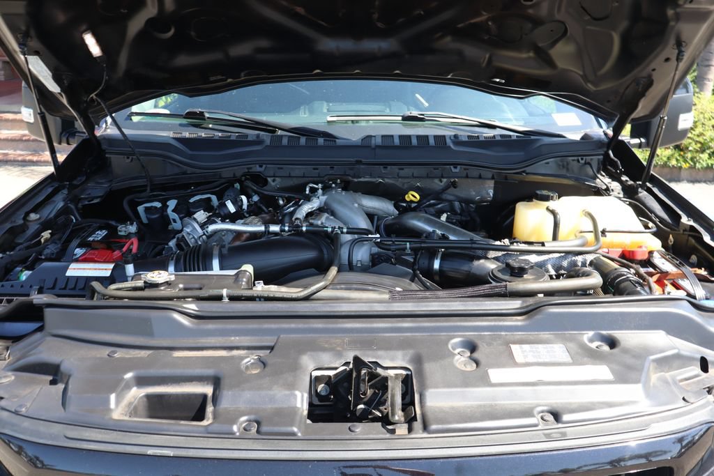 Used 2020 Ford F250 Lariat AWD/4WD image 13