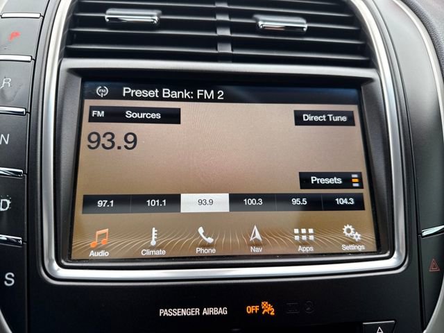 Used 2018 Lincoln MKX Reserve w/ Lincoln MKX Climate Package image 25