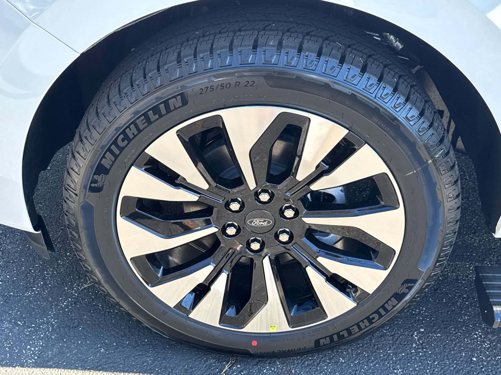 New 2026 Ford Expedition Max Platinum w/ Driver's Package AWD/4WD image 13