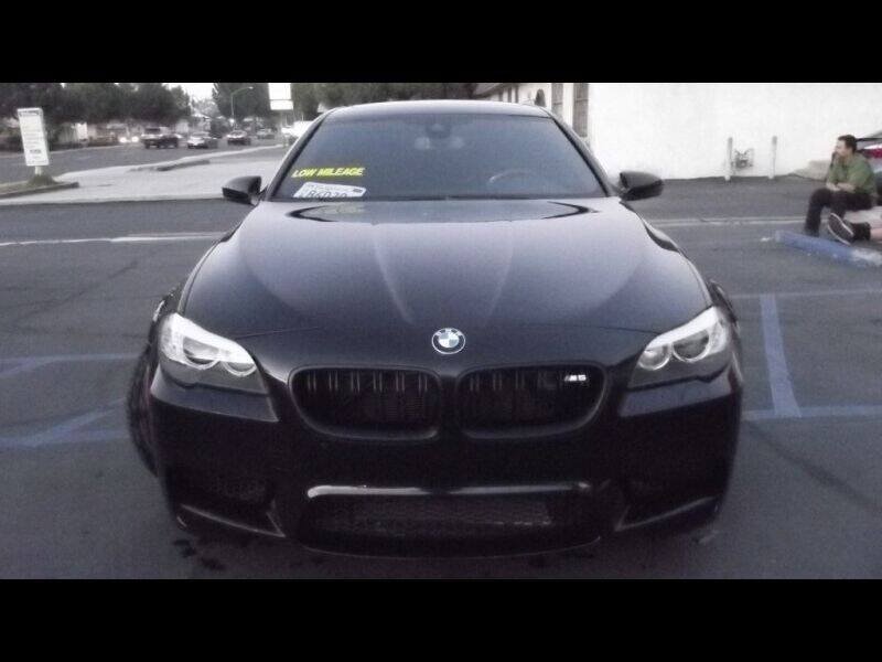 Used 2013 BMW M5 RWD image 24