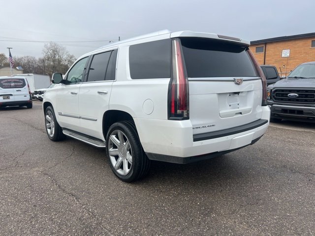 Used 2019 Cadillac Escalade Luxury image 6