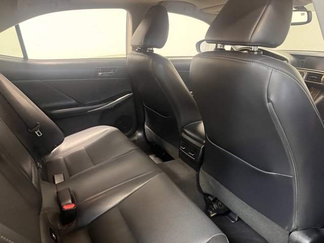 Used 2015 Lexus IS 250 image 10