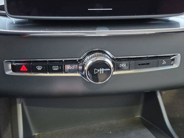New 2027 Volvo XC90 B6 Plus AWD/4WD image 9