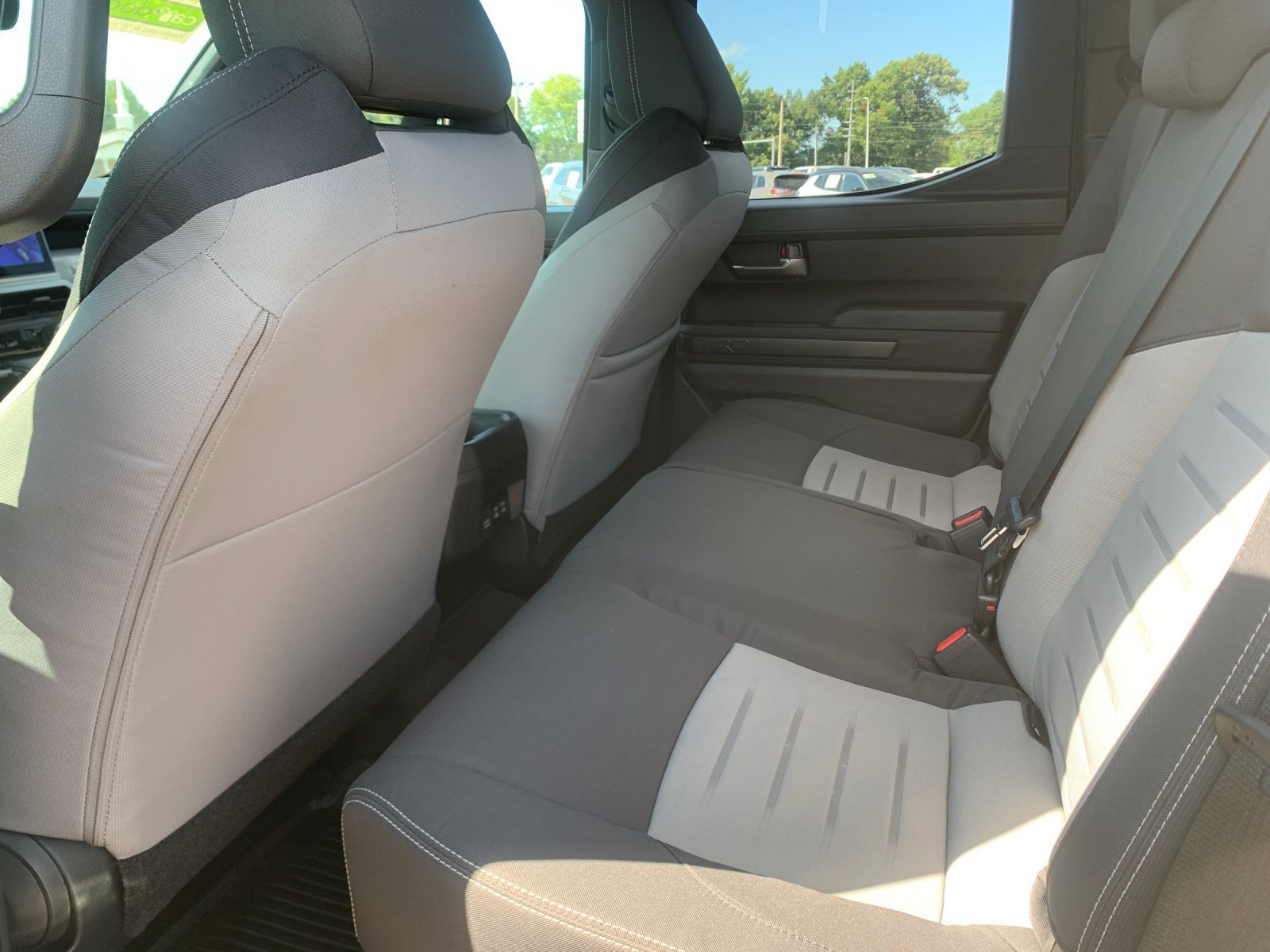 Used 2025 Toyota Tacoma TRD Sport AWD/4WD image 15