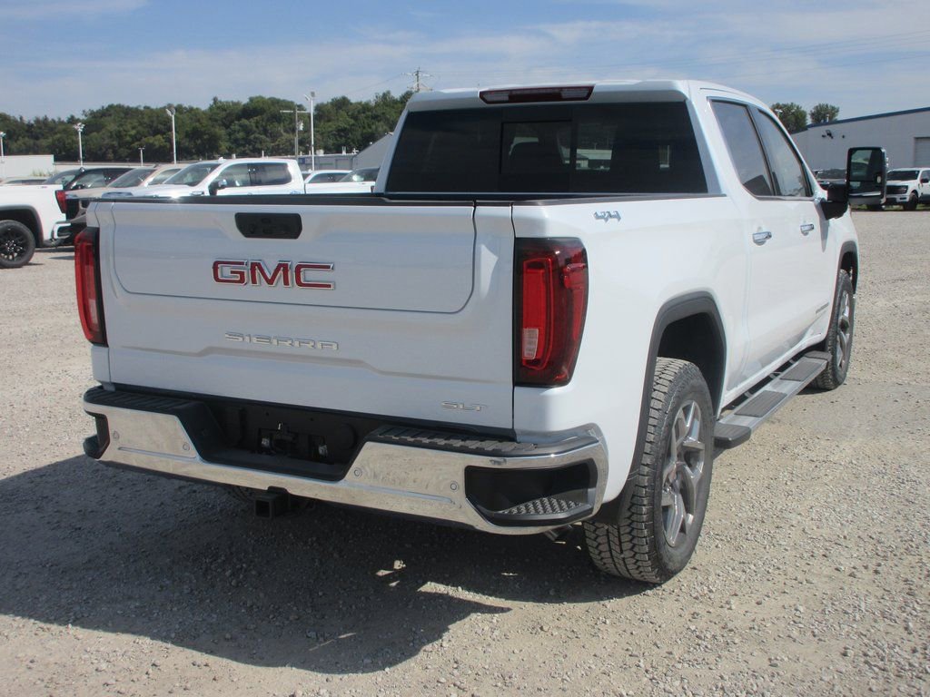 New 2026 GMC Sierra 1500 SLT w/ SLT Premium Plus Package image 5