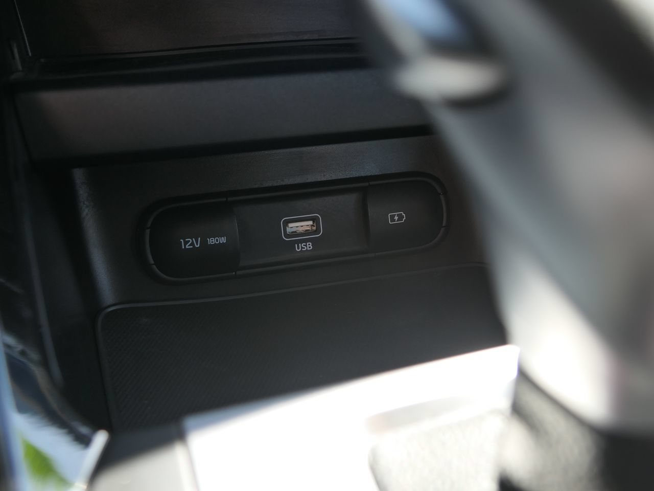 Used 2023 Kia Forte GT-Line w/ GT-Line Premium Package FWD image 22