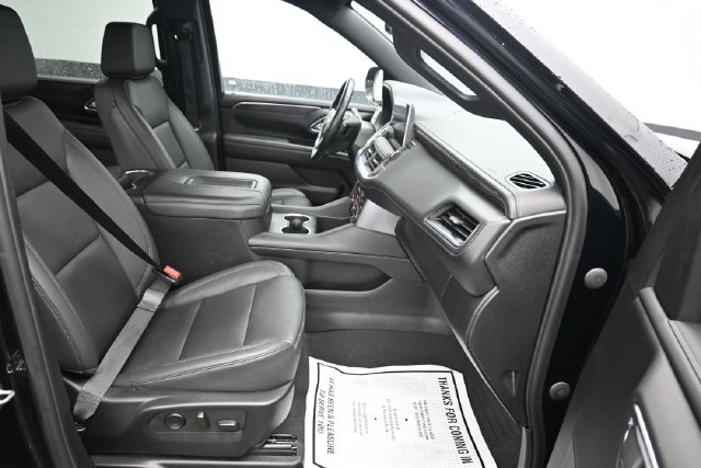 Used 2023 Chevrolet Suburban LT AWD/4WD image 10