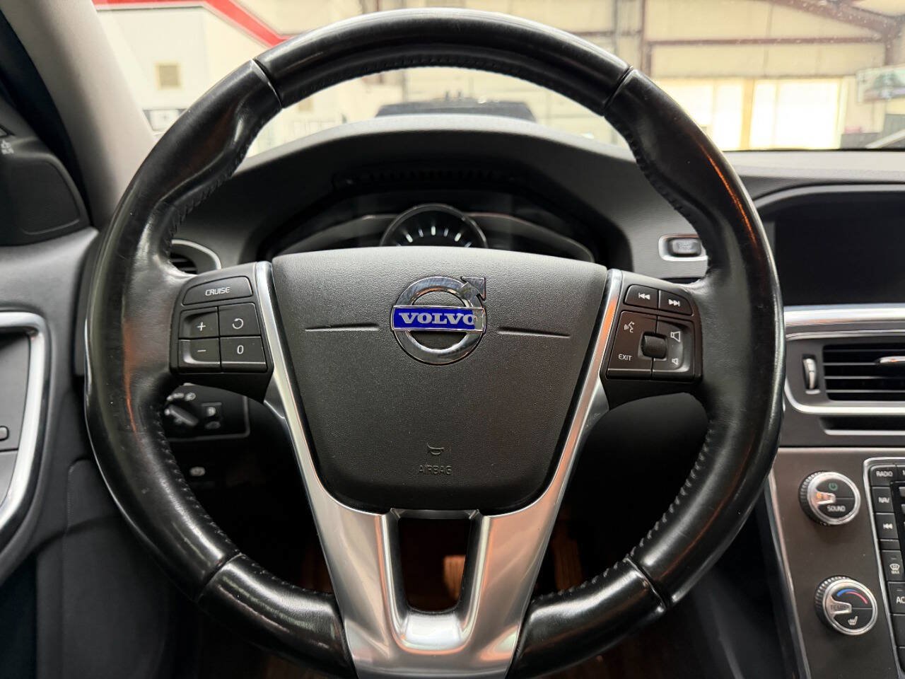 Used 2015 Volvo V60 T5 Premier FWD image 23