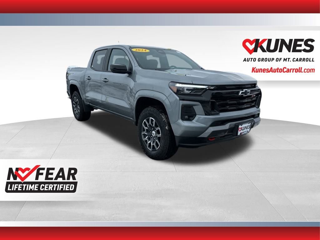 Used 2024 Chevrolet Colorado Z71 w/ Z71 Convenience Package 2