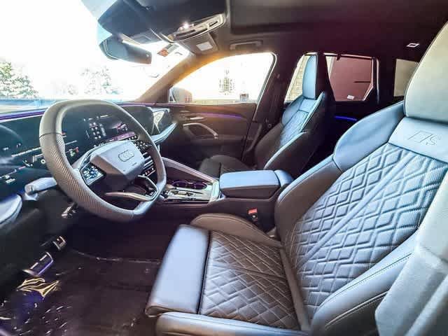 New 2025 Audi SQ5 Premium Plus AWD/4WD image 19