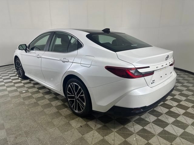 Used 2025 Toyota Camry XLE w/ Premium Plus Package AWD/4WD image 5