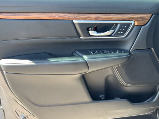 Used 2022 Honda CR-V Touring image 16