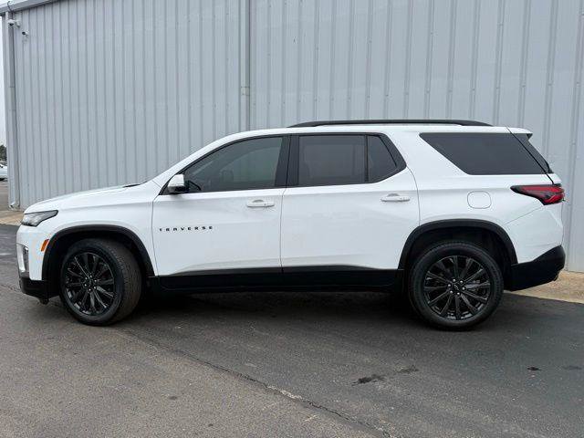 Used 2023 Chevrolet Traverse RS AWD/4WD image 2