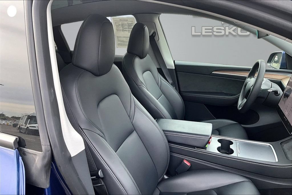 Used 2023 Tesla Model Y Long Range AWD/4WD image 7