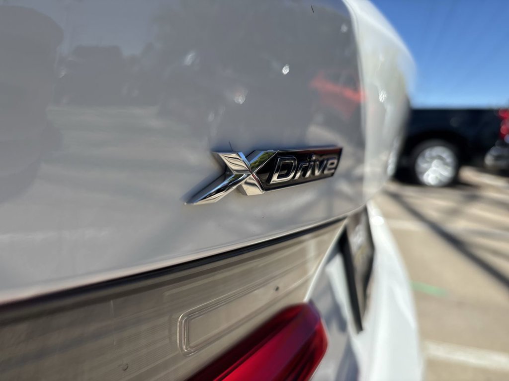 Used 2026 BMW 330i xDrive Sedan AWD/4WD image 38